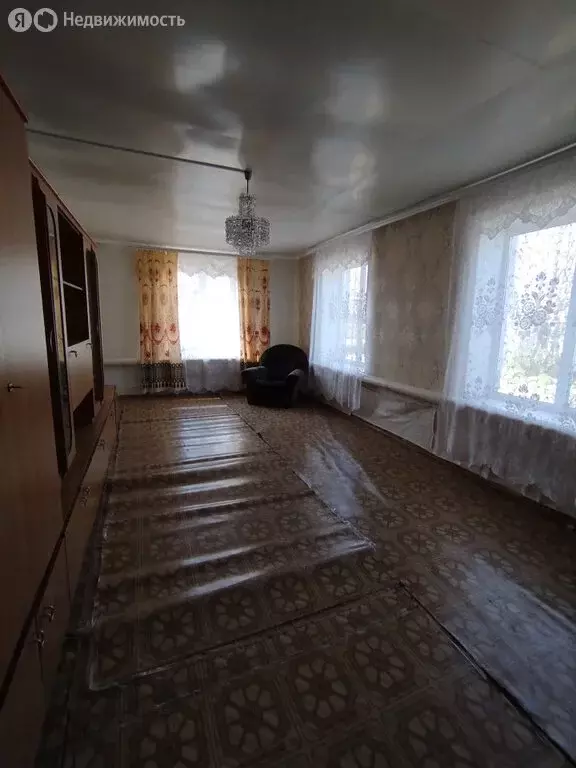 Дом в село Урмекеево, Молодёжная улица (103.8 м) - Фото 2