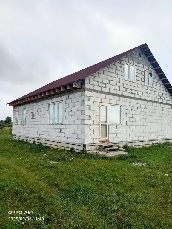 Дом в Свердловская область, Каменский муниципальный округ, с. ... - Фото 1