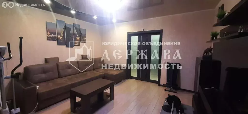 3-комнатная квартира: Ленинск-Кузнецкий, улица Горького, 40 (66.4 м) - Фото 2
