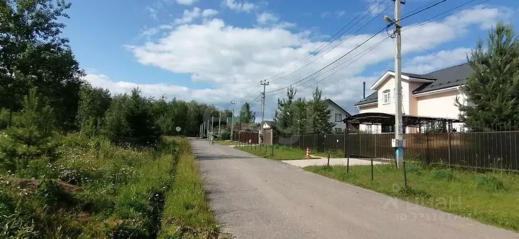 Участок в Москва Солнечная Опушка кп, ул. Русинская Роща (7.0 сот.) - Фото 0