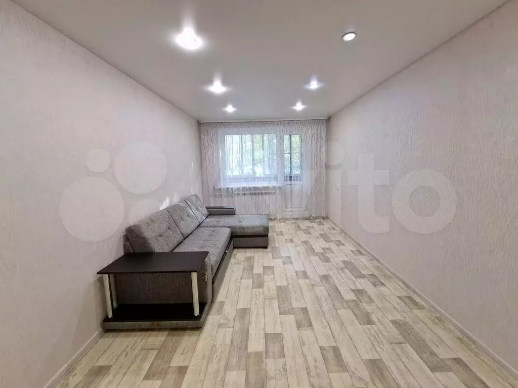 2-к. квартира, 48,3 м, 1/9 эт. - Фото 0
