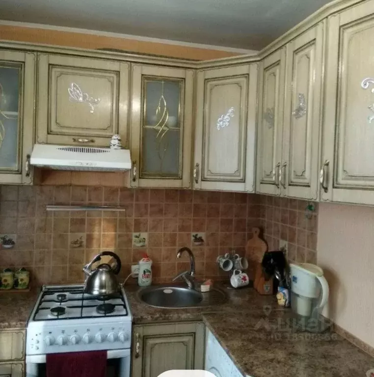 1-к кв. Крым, Керчь ул. Генерала Петрова, 74 (36.0 м) - Фото 0