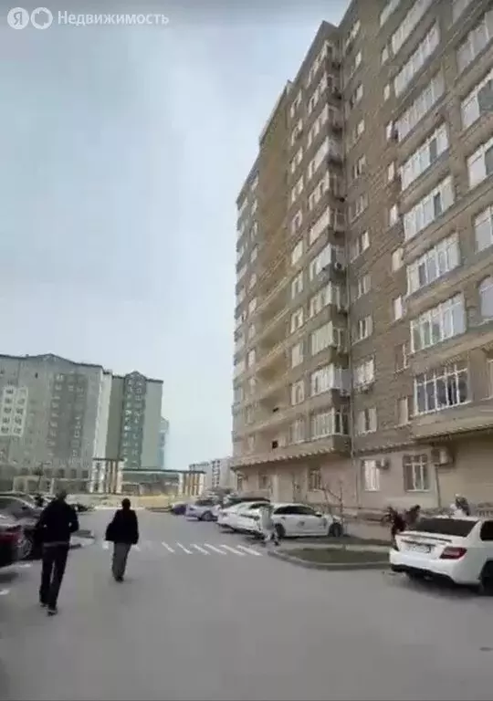 2-комнатная квартира: Каспийск, Каспийское шоссе, 23 (80 м) - Фото 1