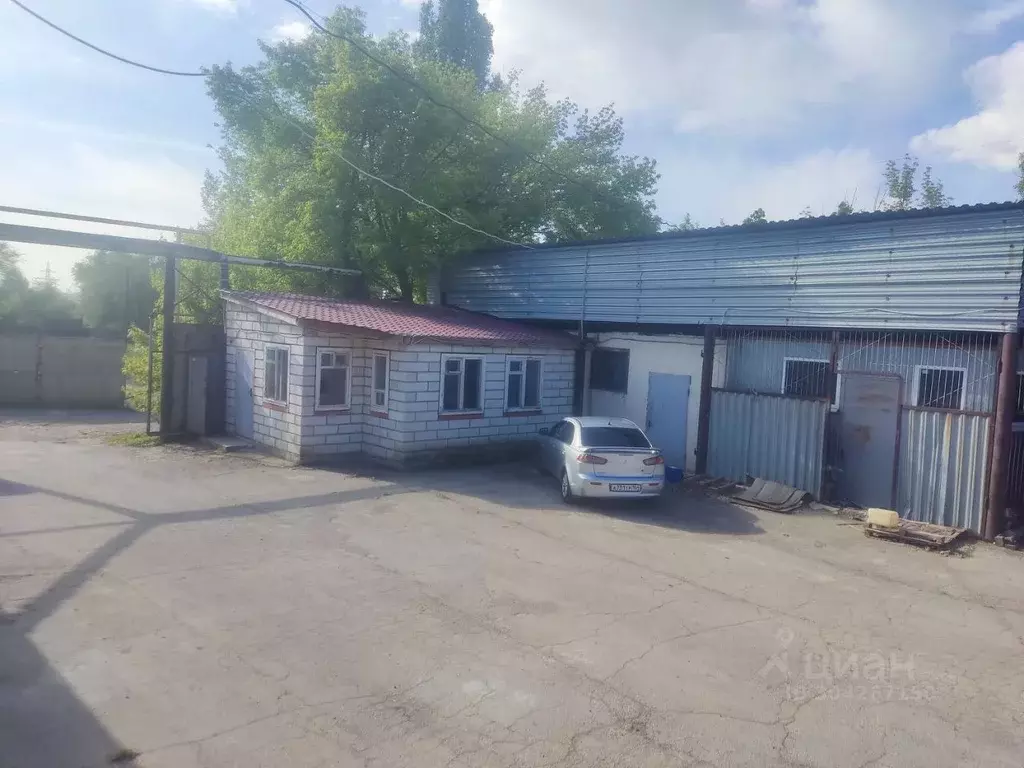 Производственное помещение в Саратовская область, Саратов пл. ... - Фото 1