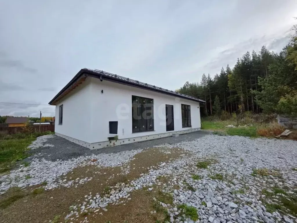 Дом в Свердловская область, Нижний Тагил ул. Родная, 8 (120 м) - Фото 1