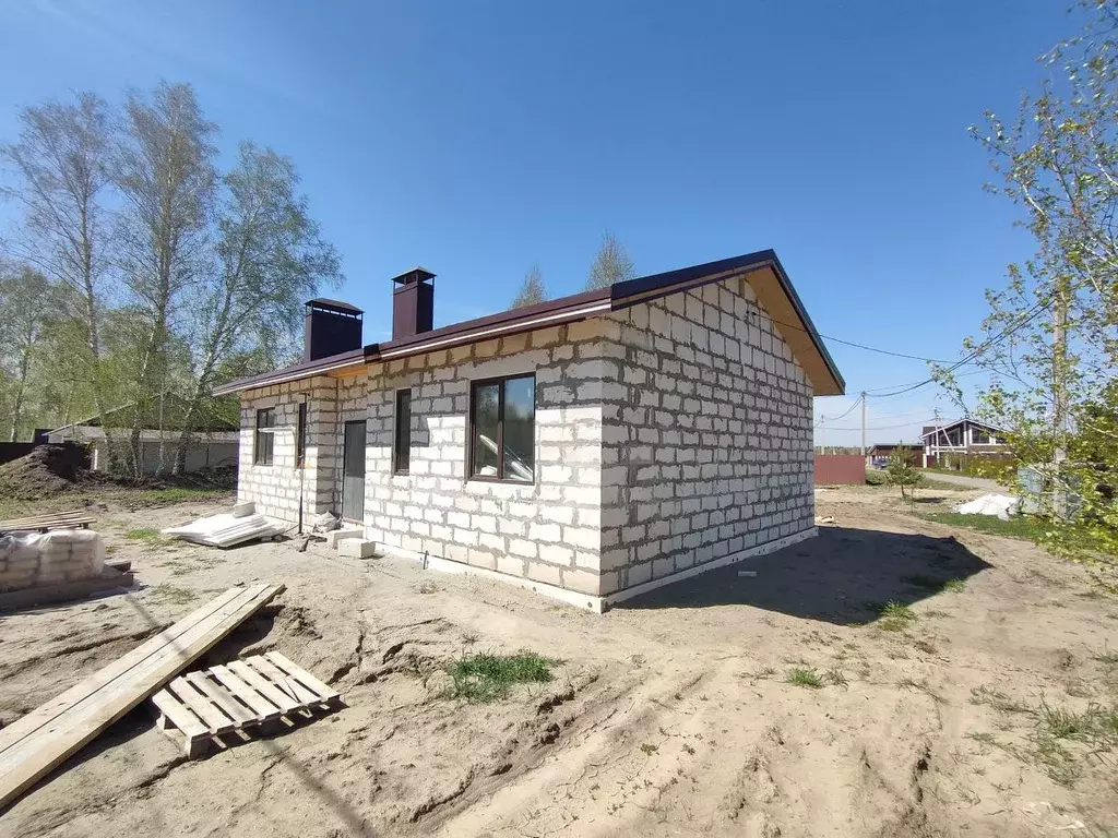 Дом в Алтайский край, Первомайский район, с. Фирсово, Рощино мкр ул. ... - Фото 0
