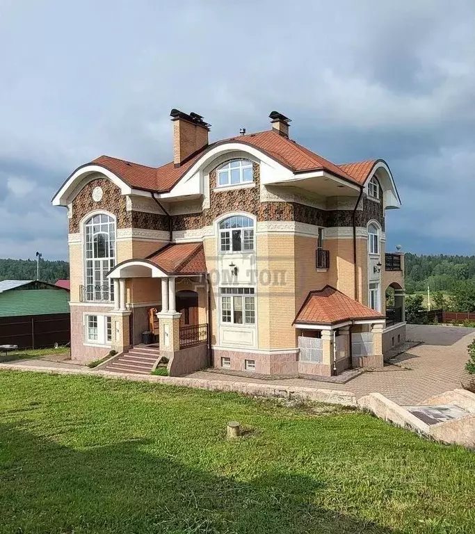 Дом в Московская область, Химки городской округ, д. Поярково  (500 м) - Фото 1