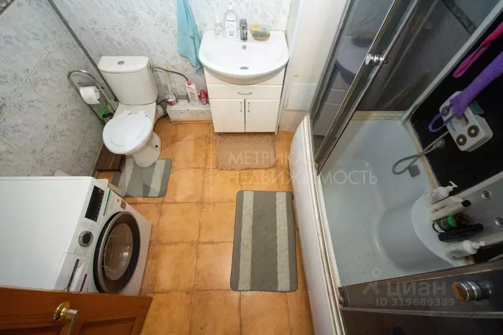 4-к кв. Тюменская область, Тюмень Магаданская ул., 11 (75.0 м) - Фото 0