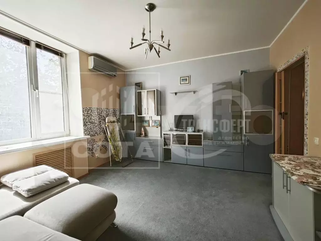 2-к. квартира, 55 м, 2/5 эт. - Фото 0