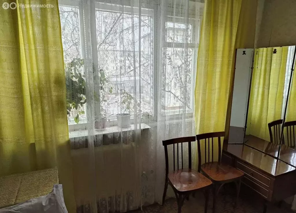 3-комнатная квартира: Барнаул, улица Малахова, 68 (47 м) - Фото 2