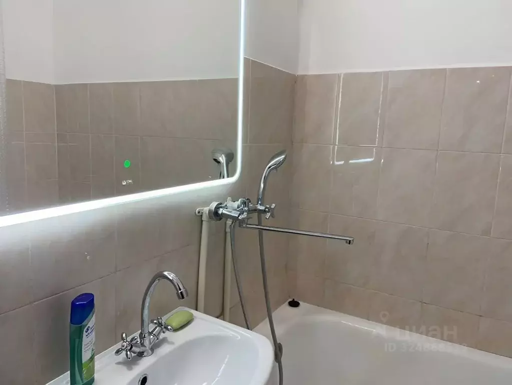 1-к кв. Москва ул. Лихоборские Бугры, 12 (40.0 м) - Фото 2