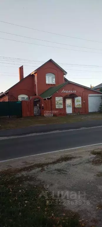 Коттедж в Воронежская область, Острогожск ул. Медведовского, 36 (379 ... - Фото 1