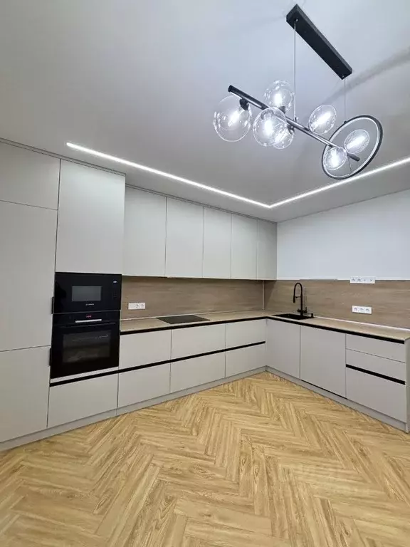 3-к кв. Москва Клинская ул., 2Ак7 (105.0 м) - Фото 0