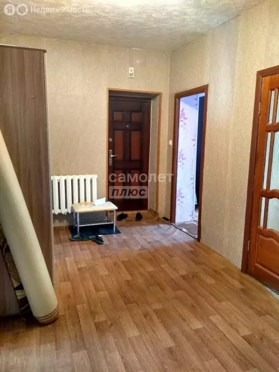 3-комнатная квартира: село Раевский, улица Максима Горького, 28 (89 м) - Фото 1