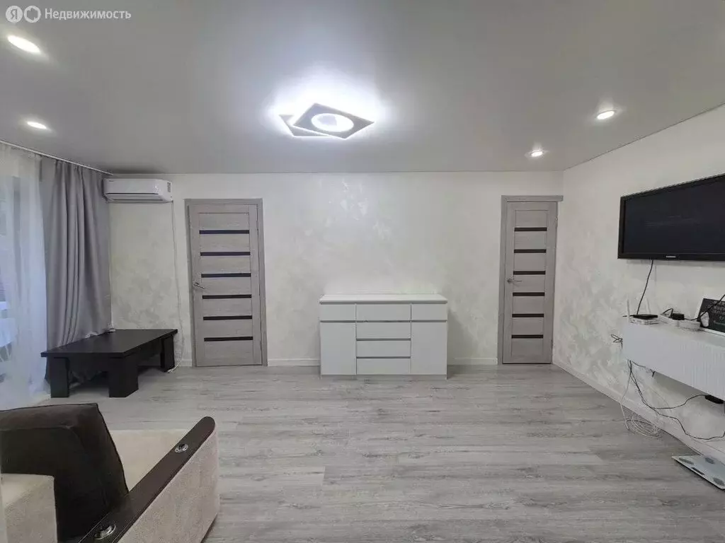 2-комнатная квартира: Краснокамск, улица Чапаева, 55 (42 м) - Фото 1