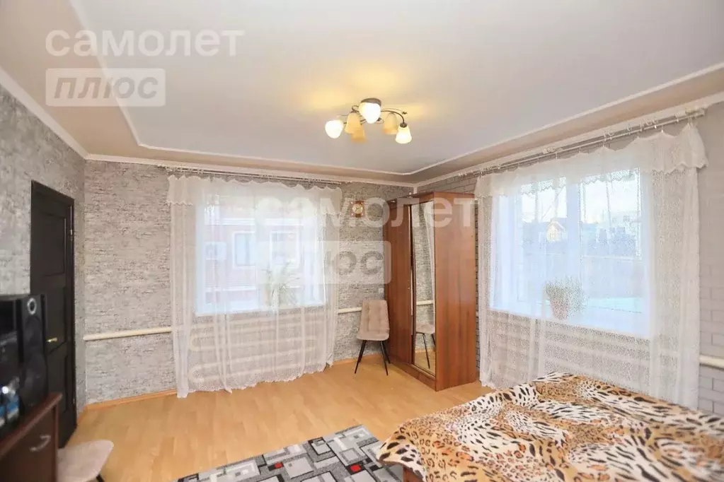 Дом в Липецкая область, Липецк ул. Имени К.Е. Ворошилова, 46 (220 м) - Фото 1