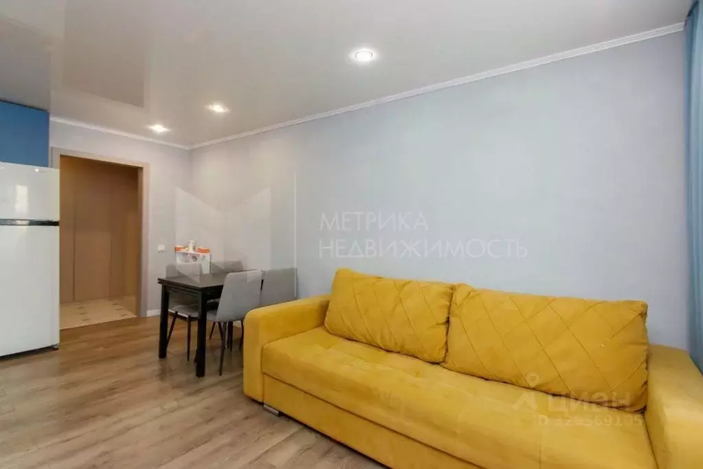 2-к кв. Тюменская область, Тюмень ул. Александра Митинского, 3 (67.4 ... - Фото 1