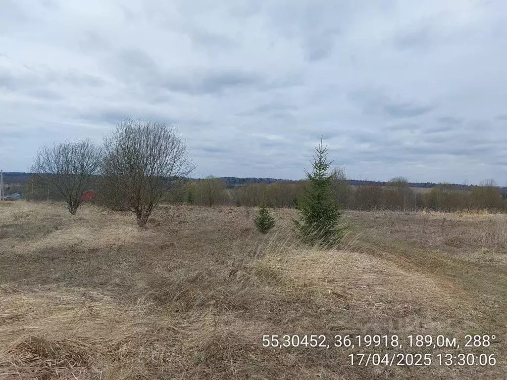 Участок в Московская область, Наро-Фоминский городской округ, д. ... - Фото 0