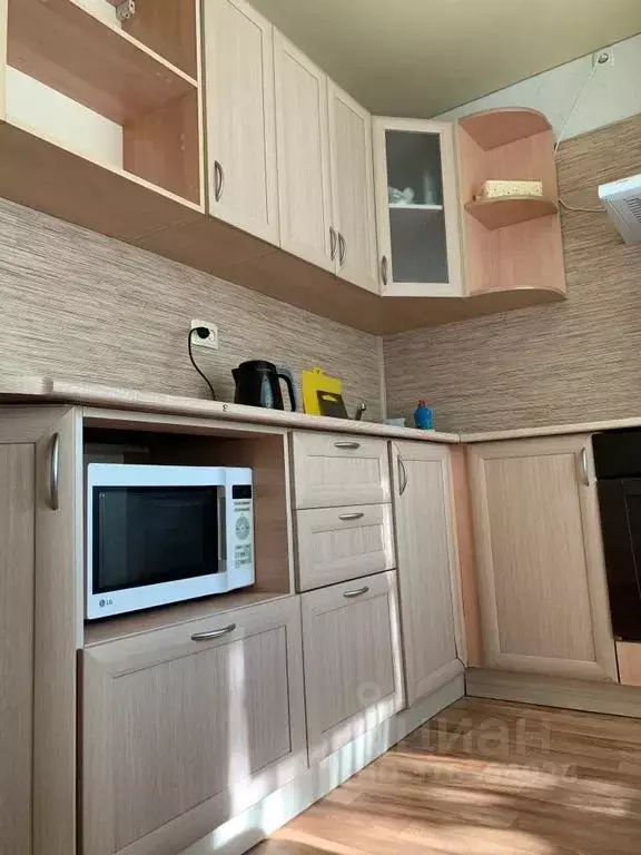 2-к кв. Амурская область, Благовещенск Институтская ул., 2 (54.0 м) - Фото 0