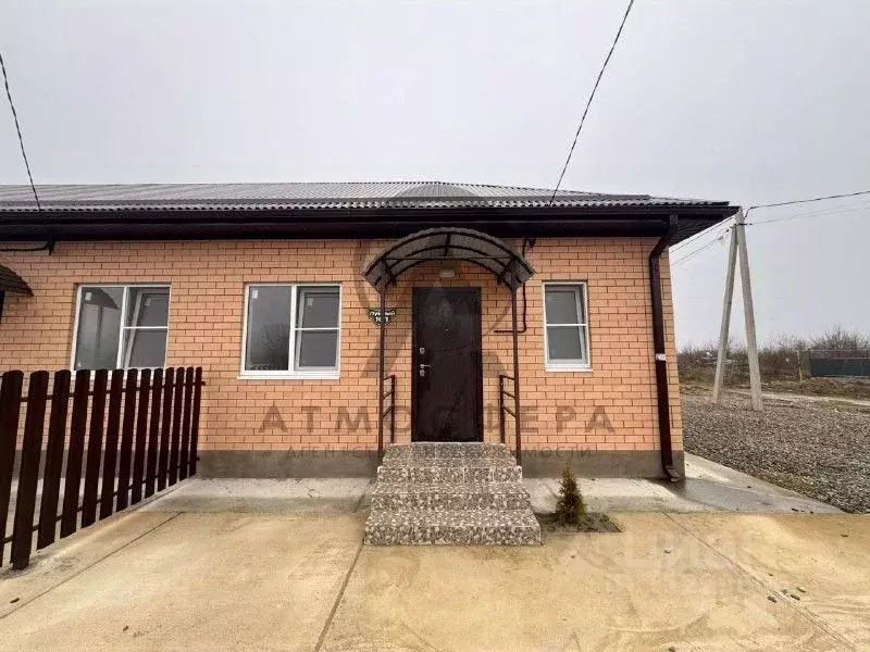 Дом в Краснодарский край, Апшеронск Лунный пер., 14 (37 м) - Фото 0