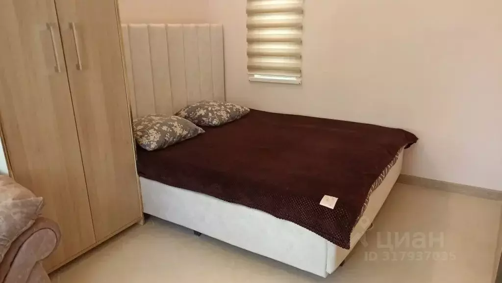 1-к кв. Крым, Ялта ул. Дмитриева, 9 (30.0 м) - Фото 1