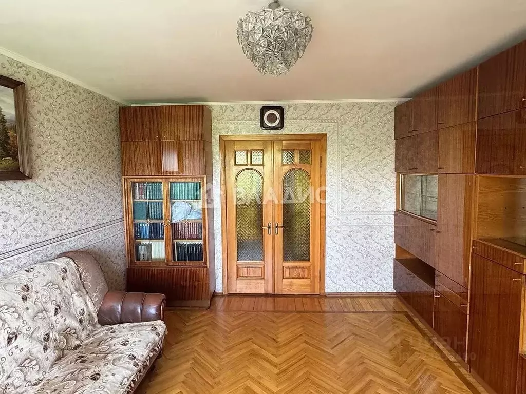 3-к кв. Брянская область, Брянск ул. Крахмалева, 31 (61.5 м) - Фото 1