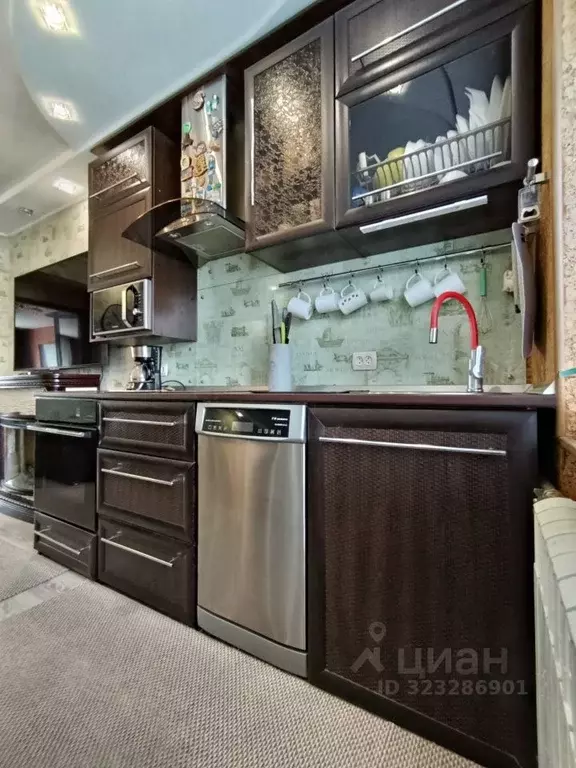 2-к кв. Камчатский край, Петропавловск-Камчатский ул. Кирдищева, 10 ... - Фото 2