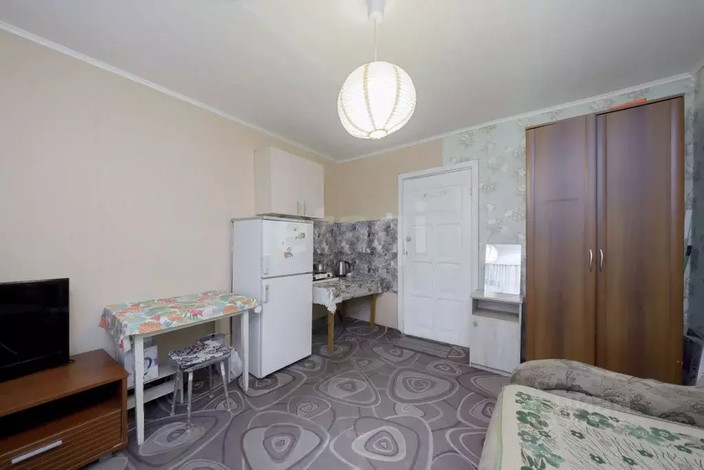 Комната Тюменская область, Тюмень Олимпийская ул., 27 (13.0 м) - Фото 1