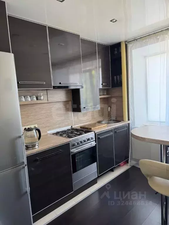 2-к кв. Чувашия, Чебоксары ул. Академика Королева, 11 (49.0 м) - Фото 1