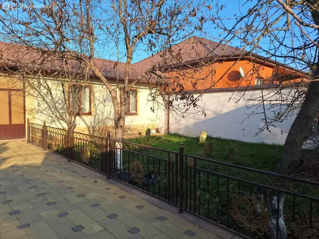 Дом в Назрань, улица А. Куркиева (134 м) - Фото 2