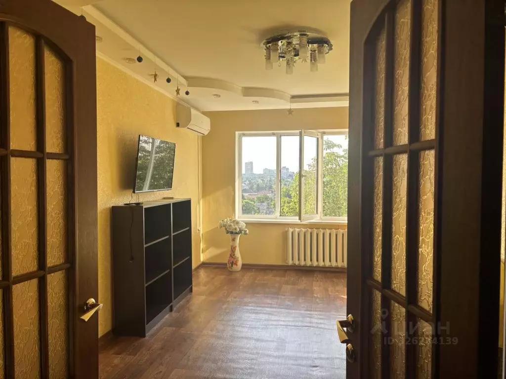 3-к кв. Крым, Симферополь ул. Куйбышева, 31 (64.0 м) - Фото 1