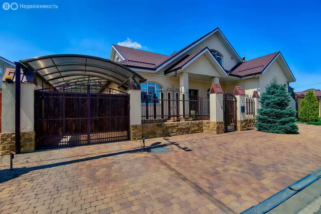 Дом в Краснодар, жилой массив Пашковский, Джубгинская улица, 13 (275.2 ... - Фото 1