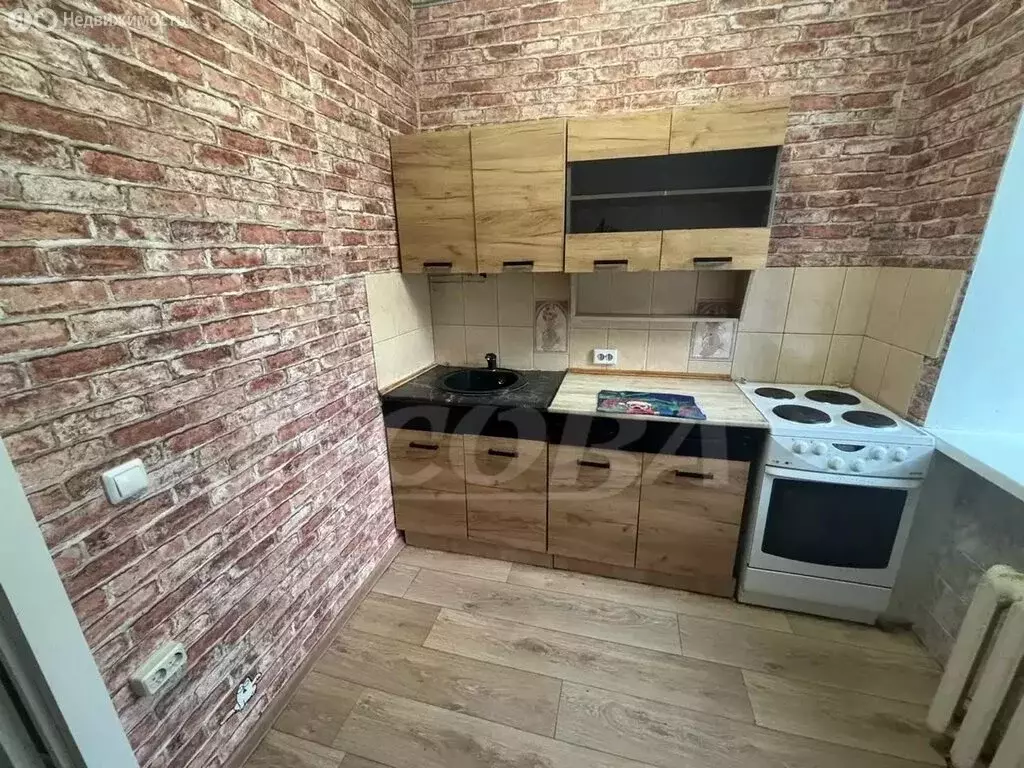 2-комнатная квартира: Тюмень, улица Мельникайте, 96 (45 м) - Фото 1