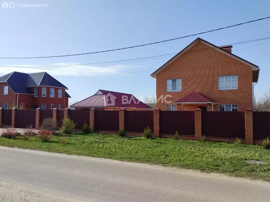 Дом в село Ближняя Игуменка, улица Есенина, 16 (171 м) - Фото 1