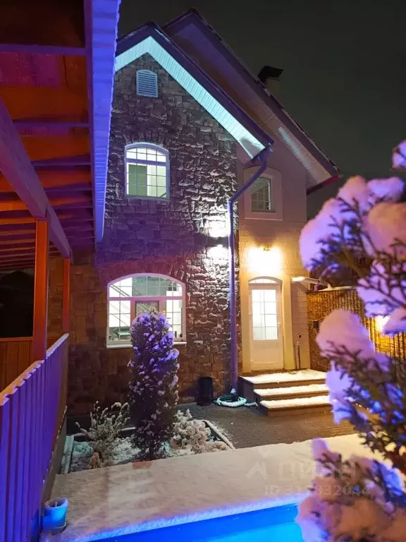 Дом в Самарская область, Самара Октябрьская ул. (120 м) - Фото 1