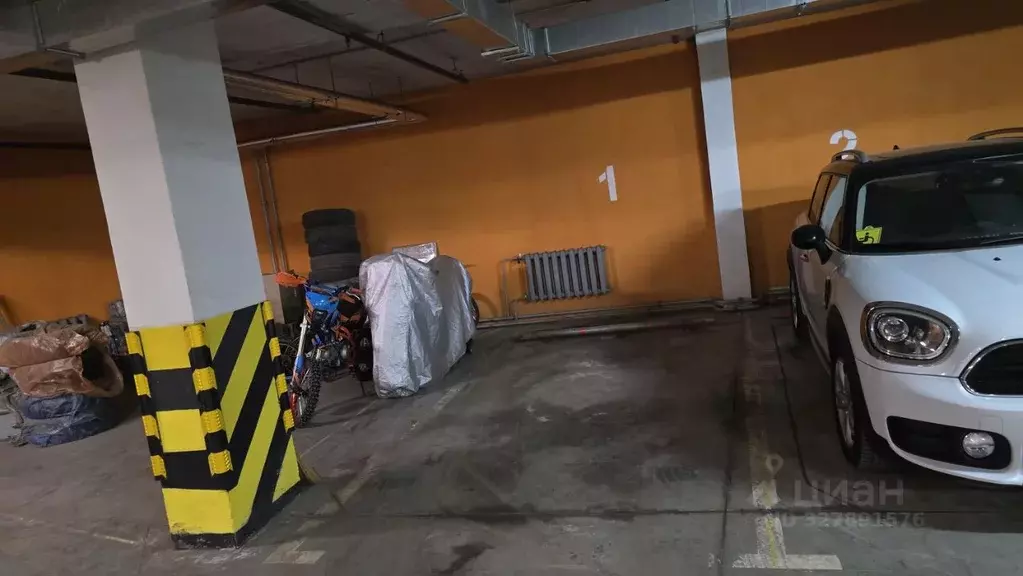 Гараж в Московская область, Химки 9 Мая ул., 21к3 (17 м) - Фото 1