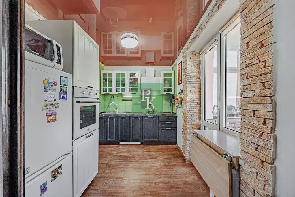 1-к кв. Севастополь ул. Адмирала Фадеева, 33Д (37.0 м) - Фото 1