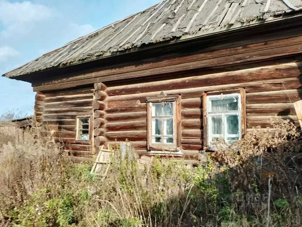 Дом в Пермский край, Чайковский городской округ, с. Ваньки ул. ... - Фото 0