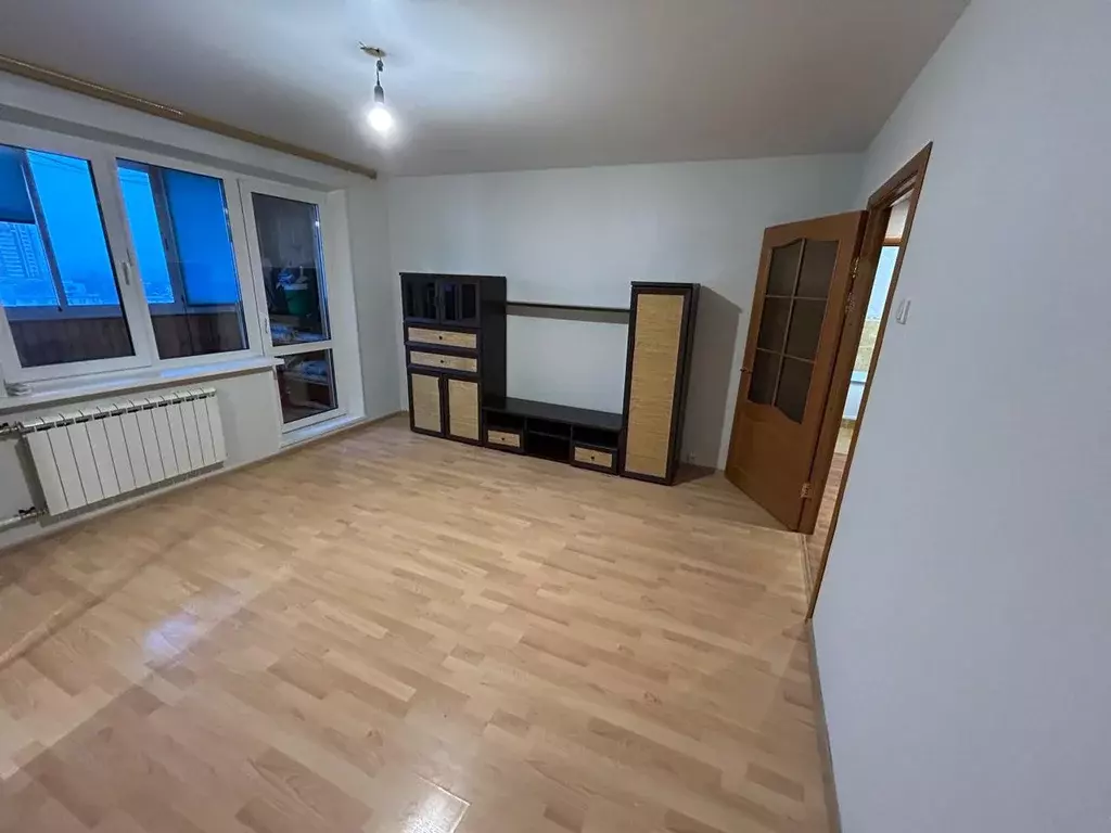Продаётся 1-к квартира, 50 м - Фото 1