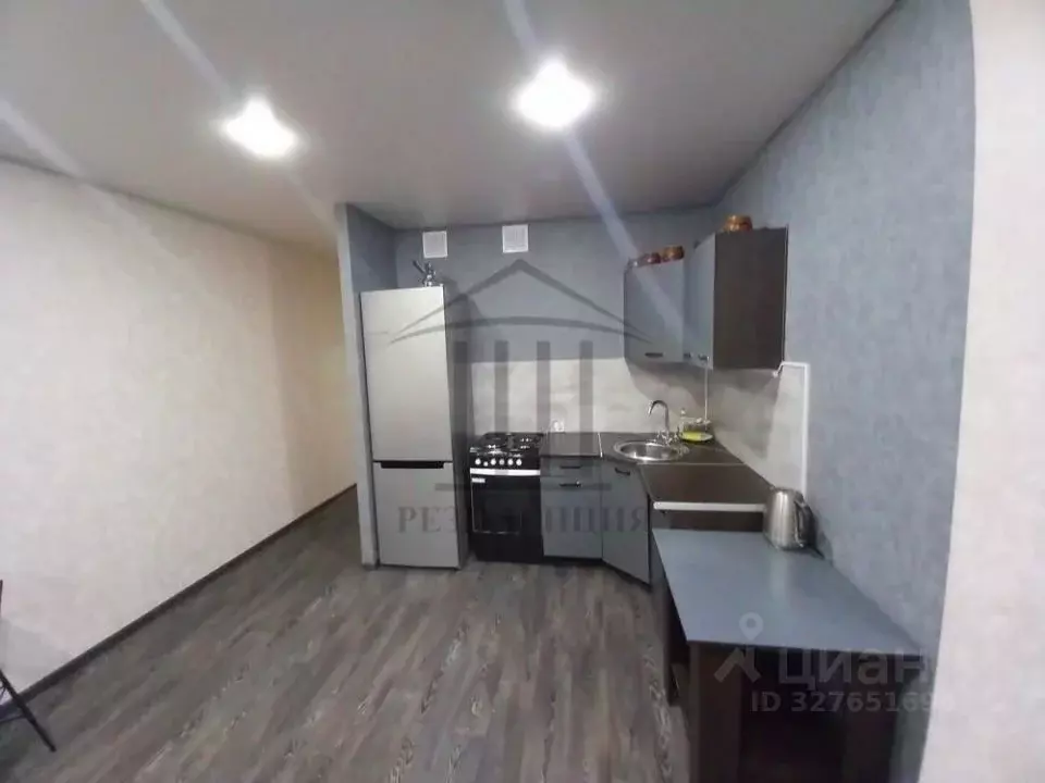 2-к кв. Свердловская область, Екатеринбург ул. Лучистая, 4 (62.3 м) - Фото 2