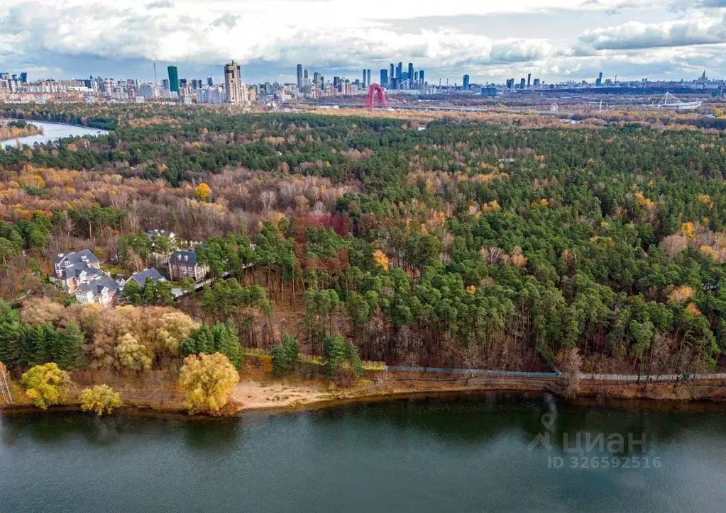 Участок в Москва 2-я Хорошевского Серебряного Бора линия (32.62 сот.) - Фото 1
