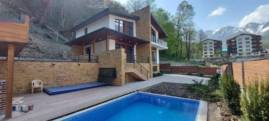 Дом в Краснодарский край, Сочи Красная Поляна пгт, ул. Дальняя, 33 ... - Фото 2