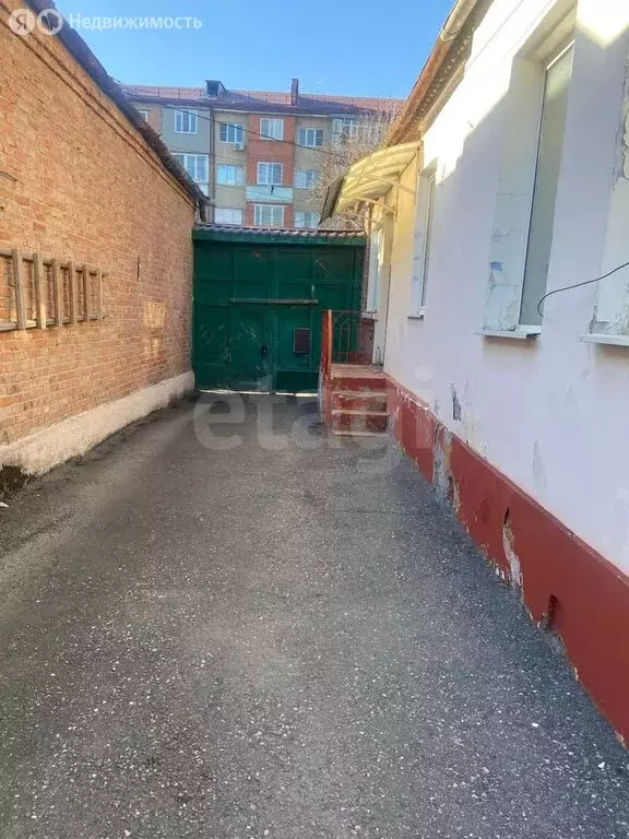 Дом в Владикавказ, улица Галковского (180 м) - Фото 1