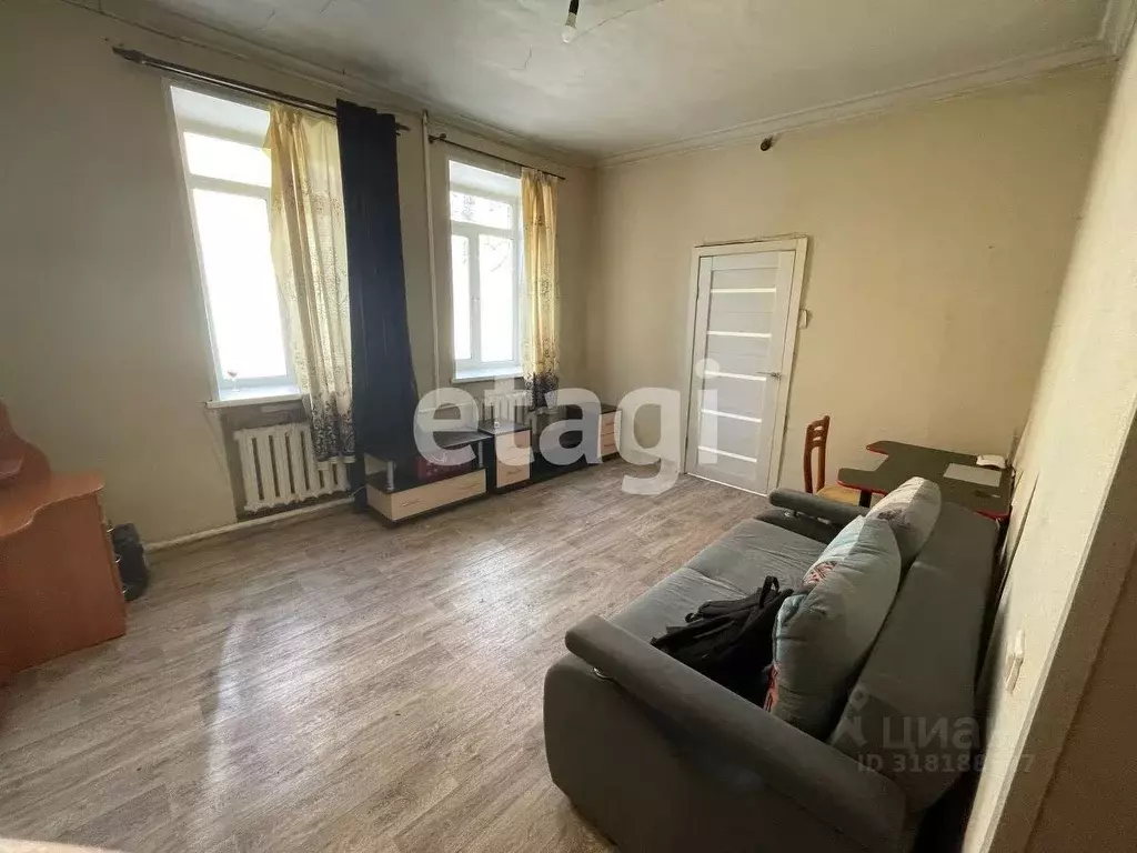 2-к кв. Красноярский край, Красноярск Аэровокзальная ул., 2А (47.0 м) - Фото 0