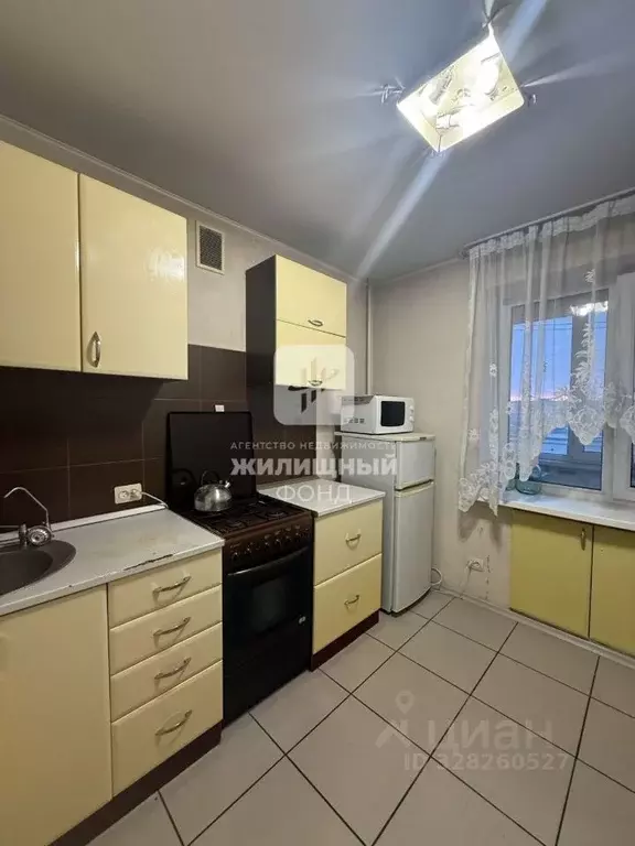 1-к кв. Саратовская область, Энгельс Минская ул., 8 (40.0 м) - Фото 1