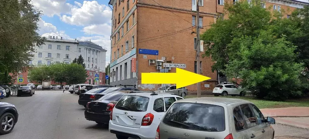 Помещение свободного назначения в Кировская область, Киров Октябрьский ... - Фото 0