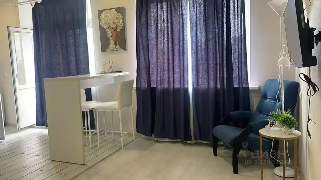 Студия Краснодарский край, Краснодар ул. Им. Героя Сарабеева В.И., 3/1 ... - Фото 1