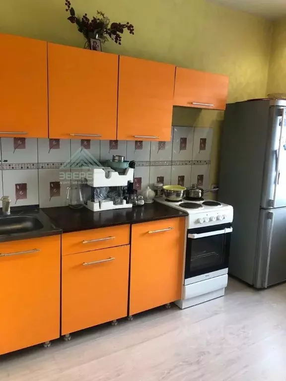 2-к кв. Хакасия, Абакан ул. Крылова, 77А (57.0 м) - Фото 1