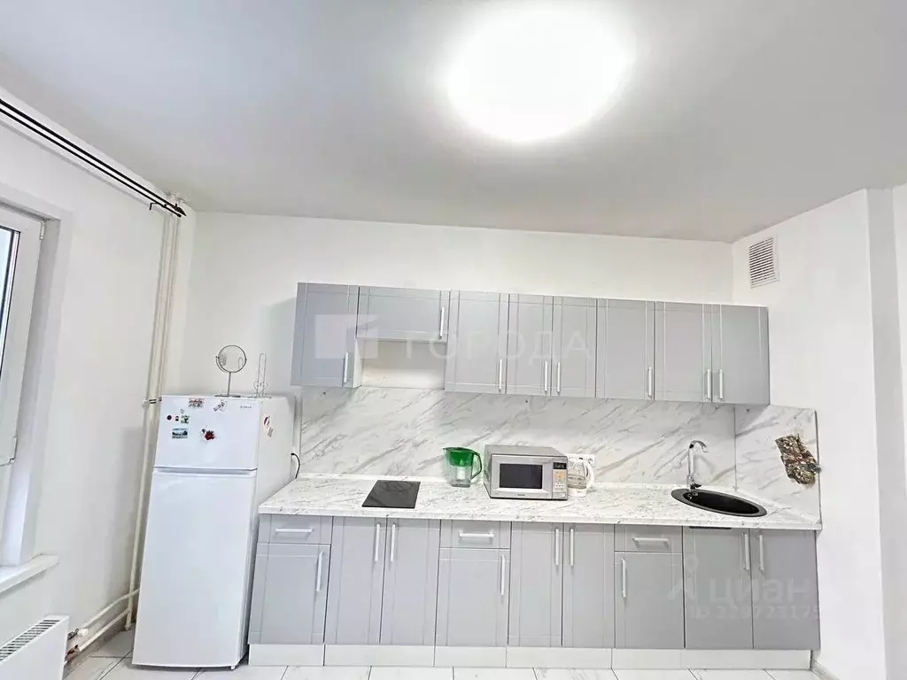 3-к кв. Новосибирская область, Новосибирск ул. Кирова, 322 (77.7 м) - Фото 2