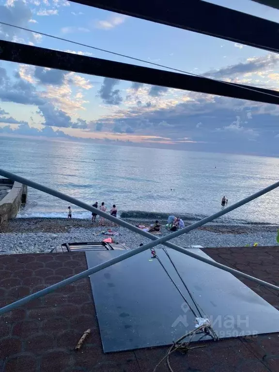 Гараж в Краснодарский край, Сочи пос. Лоо, ул. Азовская, 17 (37 м) - Фото 1